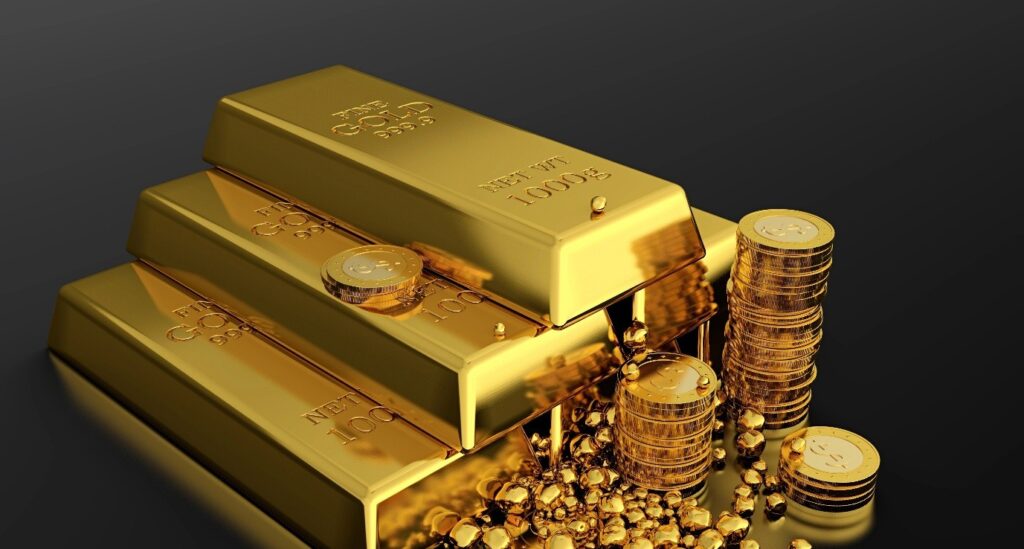 What’s the Difference Between Selling Gold to a Dealer vs a Pawn Shop?